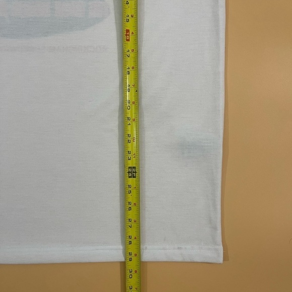 Vintage Rockingham-Speedway Graphic Tee - Picture 5 of 6